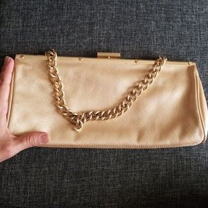 Perlina wristlet